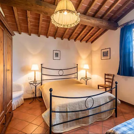 In With Garden Apartamento Laterina