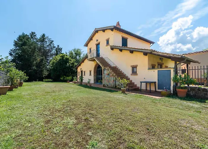 In With Garden Apartament